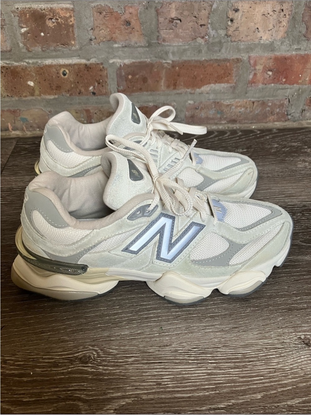 New Balance 9060